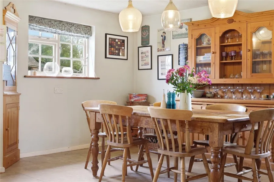 with 5 bedrooms in Nr Saffron Walden, CB11, photo 24