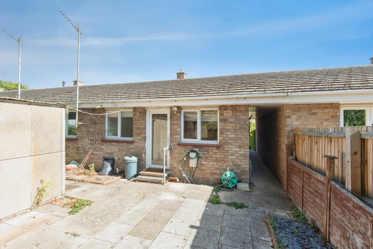 Clear Crescent, Melbourn, SG8, photo 14
