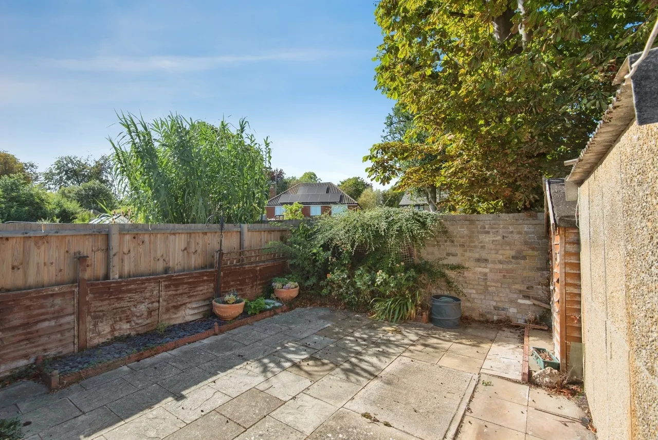 Clear Crescent, Melbourn, SG8, photo 12