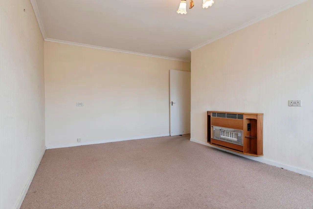 Clear Crescent, Melbourn, SG8, photo 5