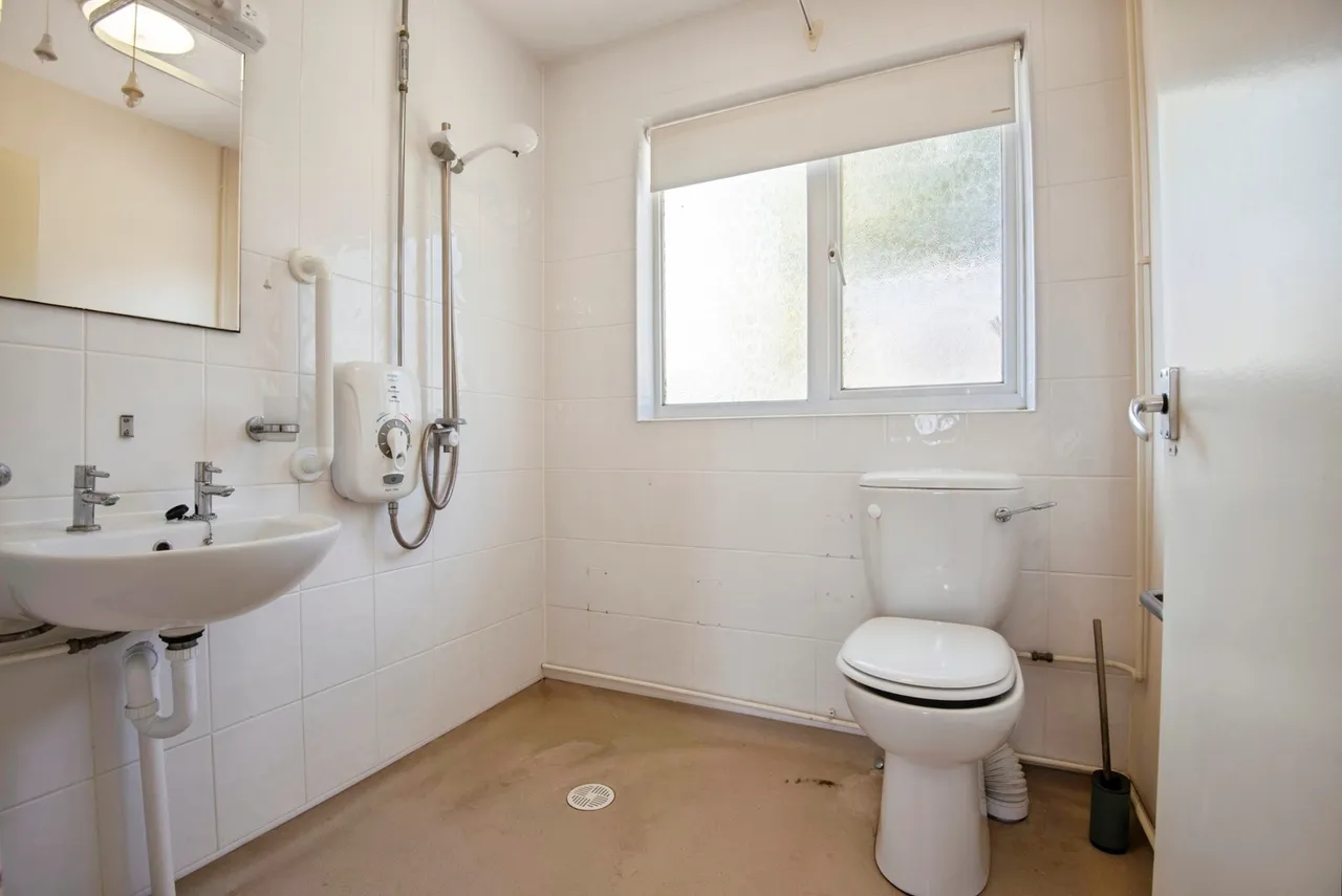 Clear Crescent, Melbourn, SG8, photo 6