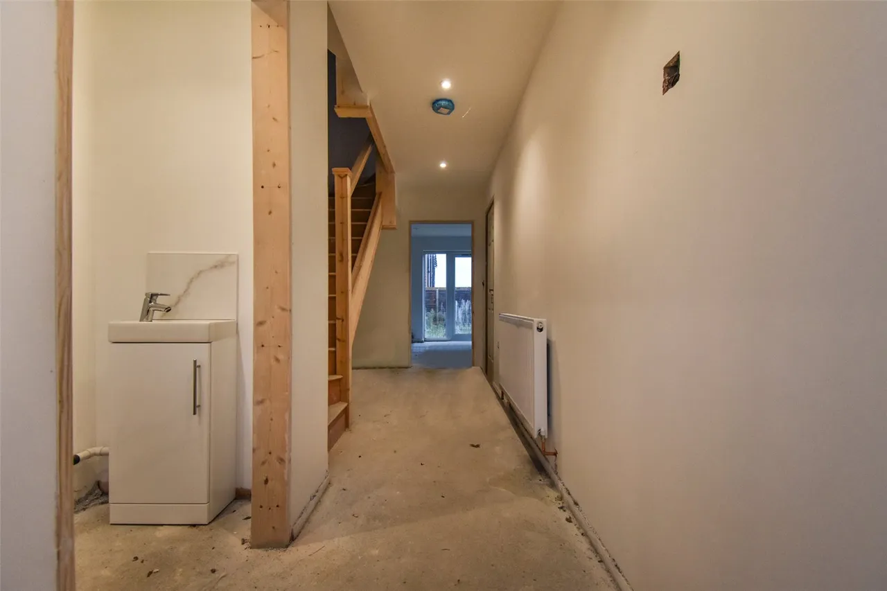 Mount Pleasant Road, Aldershot, Hampshire, GU12 4NL, photo 4