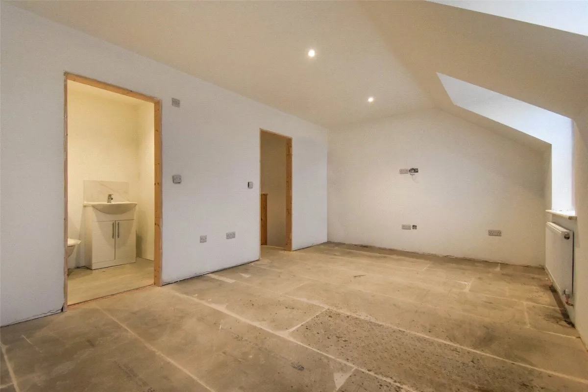 Mount Pleasant Road, Aldershot, Hampshire, GU12 4NL, photo 15