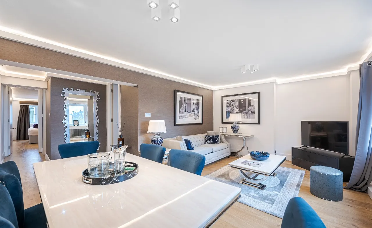 Flat 8, 24-26 Hans Crescent, London, SW1X, photo 5
