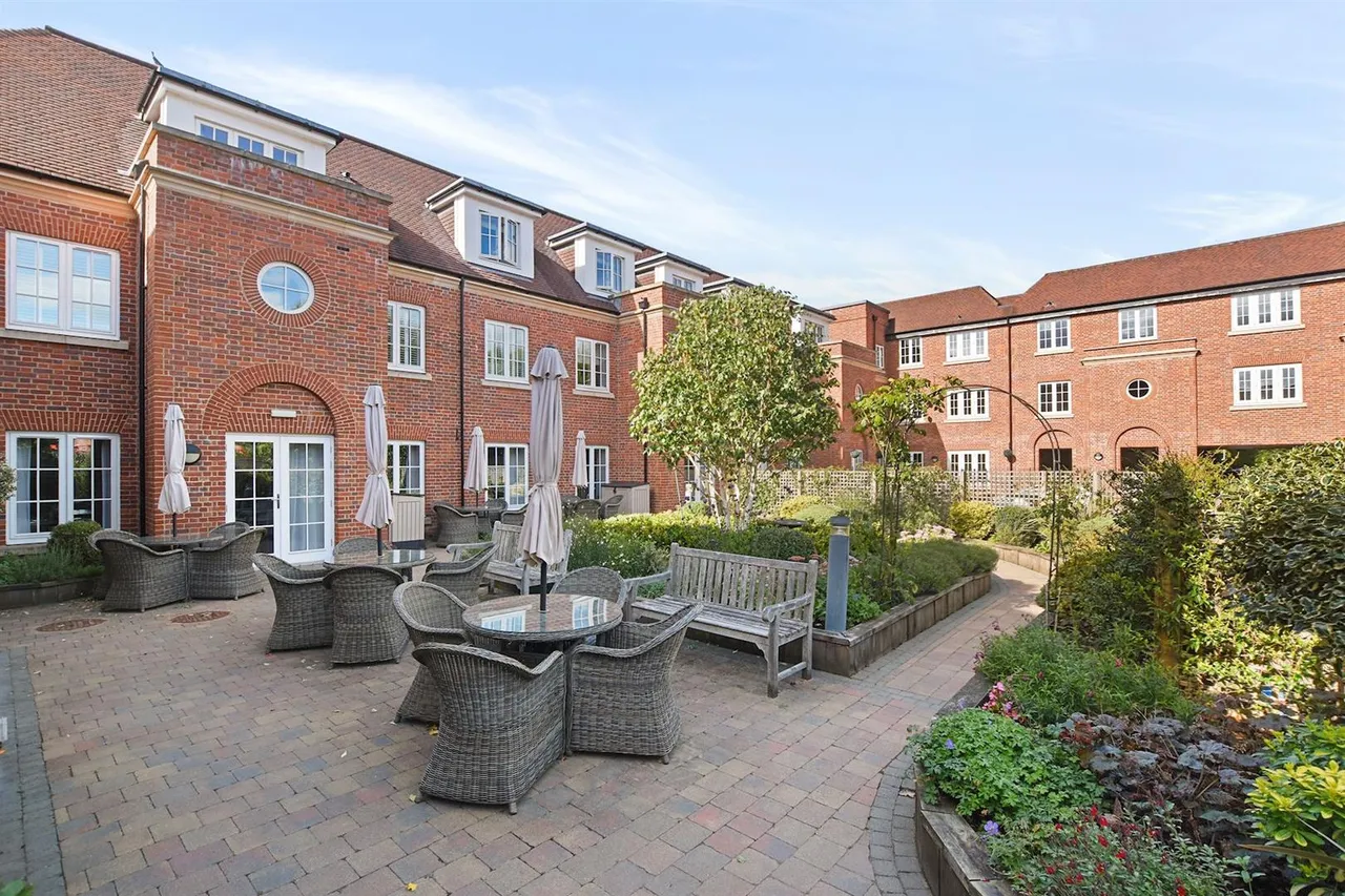The Broadway, Amersham, HP7, photo 9