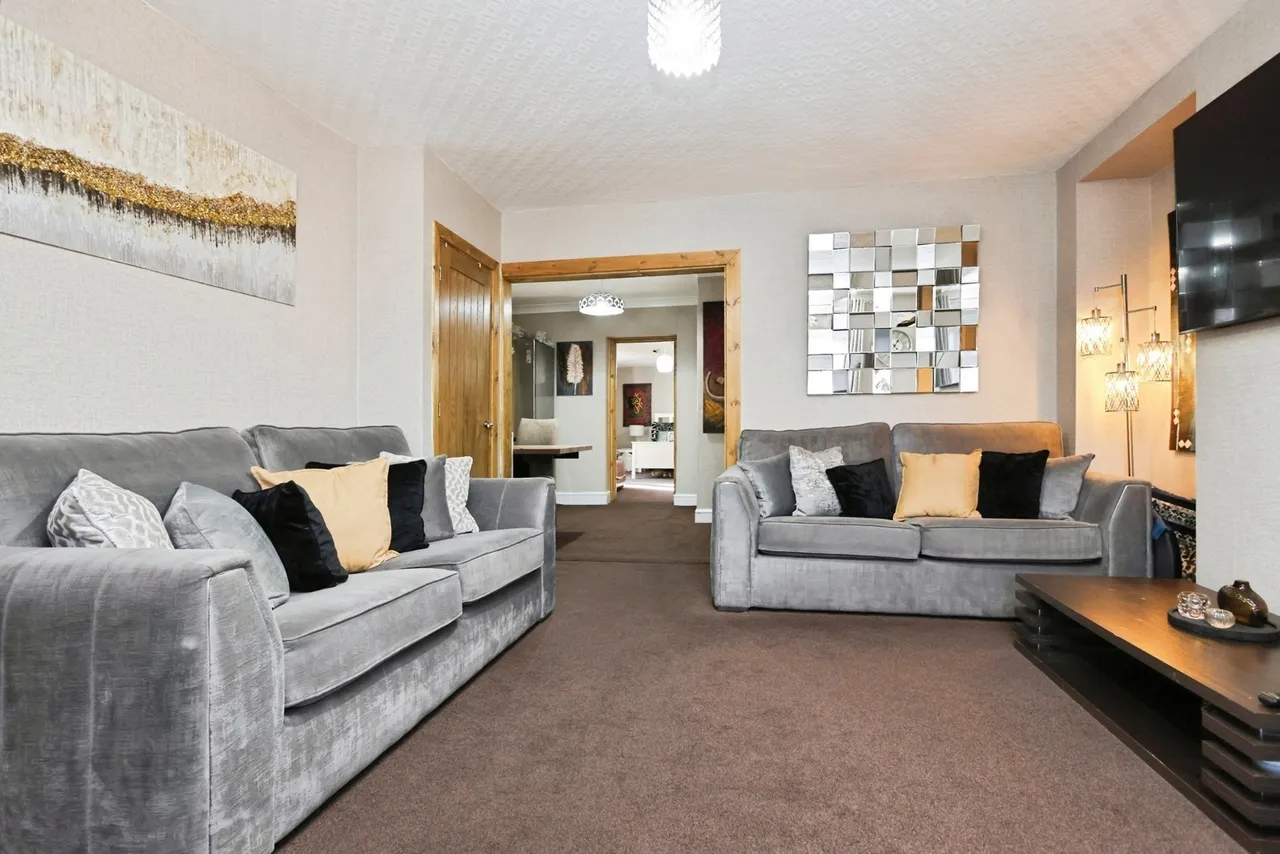 Halsbury Grove, Birmingham, B44, photo 3