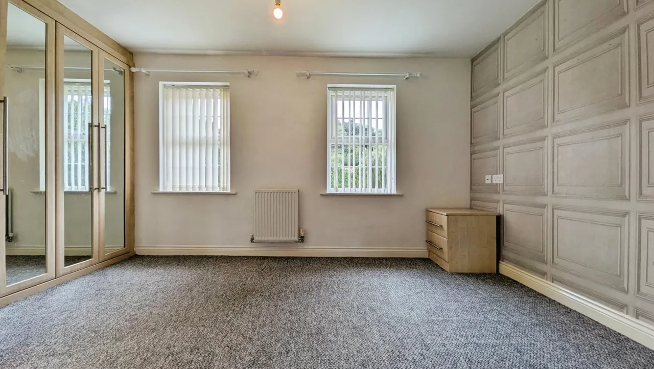 Shuttle Close, Mossley, OL5, photo 25