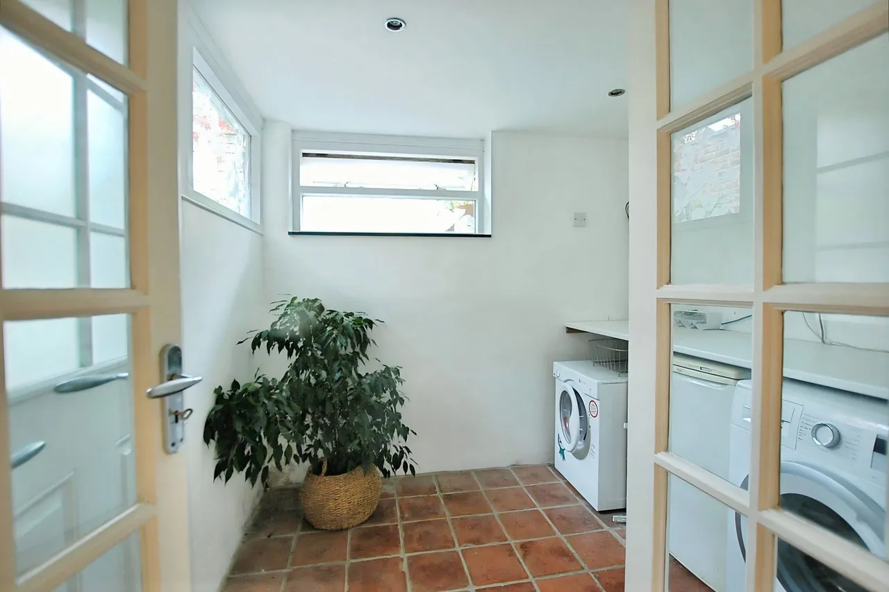 St. Lukes Road, Cheltenham, GL53, photo 30
