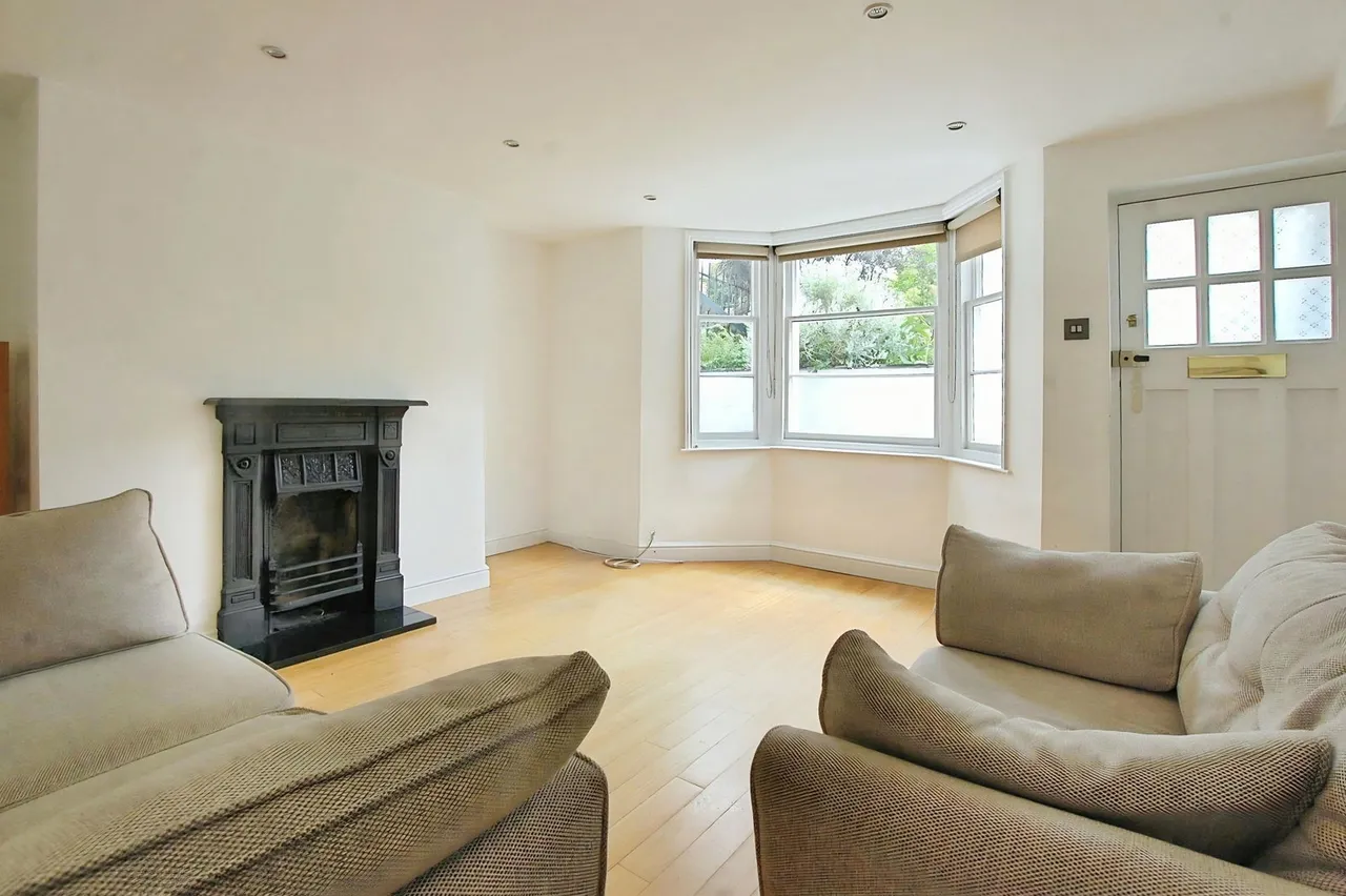 St. Lukes Road, Cheltenham, GL53, photo 26