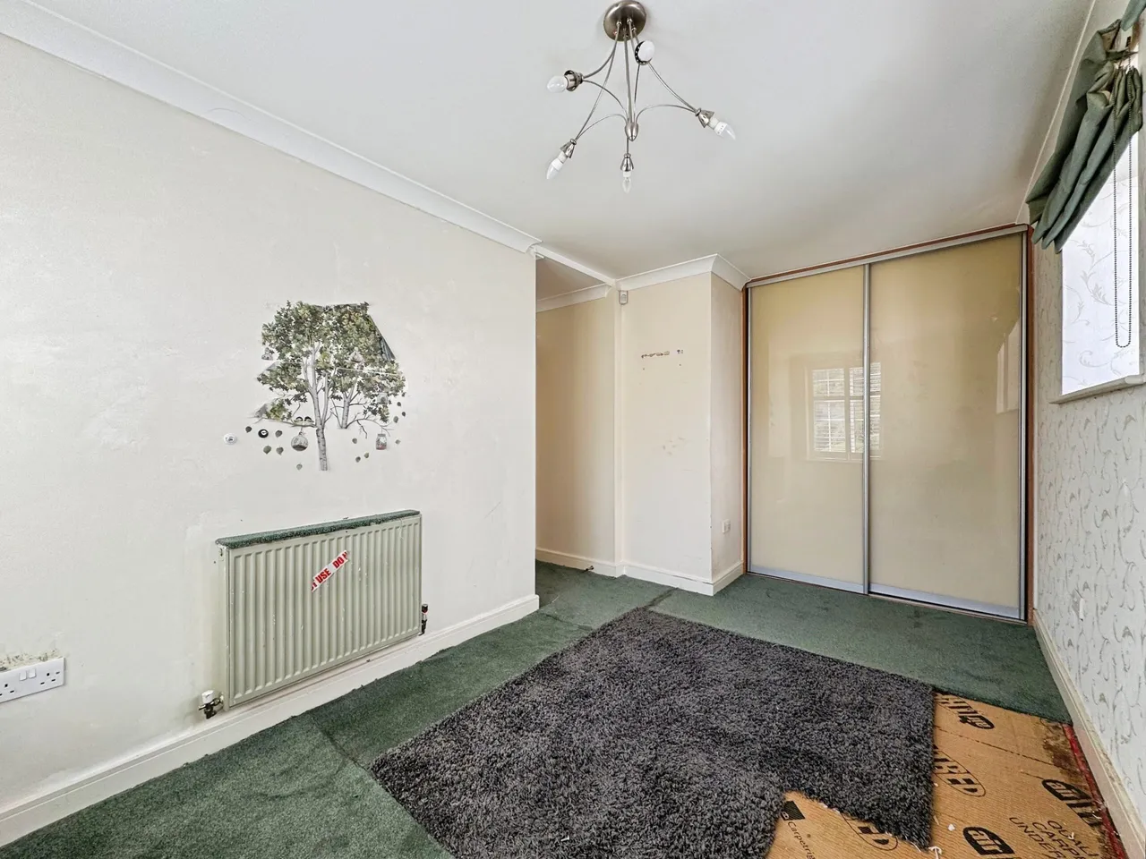 Hammers Lane, NW7, photo 6