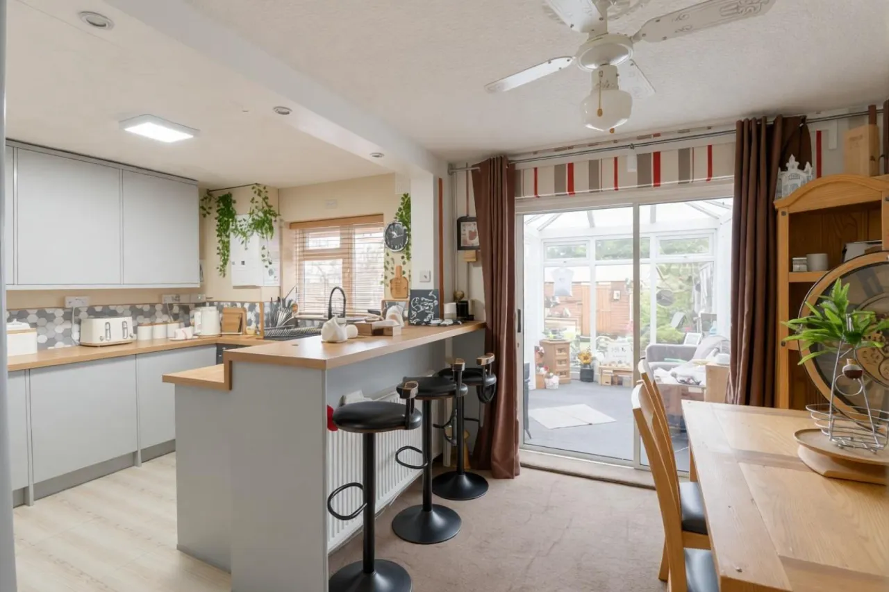 Brindley Avenue, Winsford, photo 12