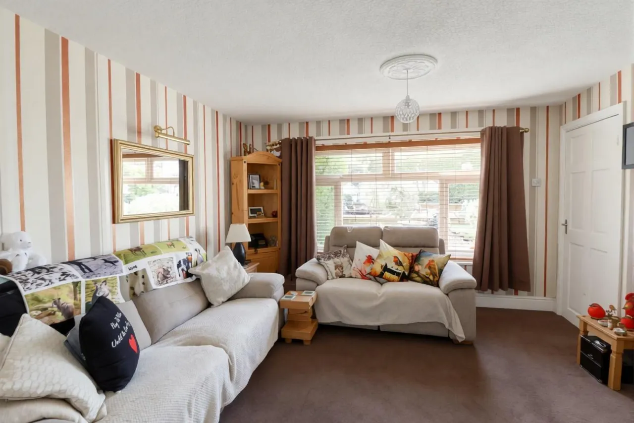 Brindley Avenue, Winsford, photo 6