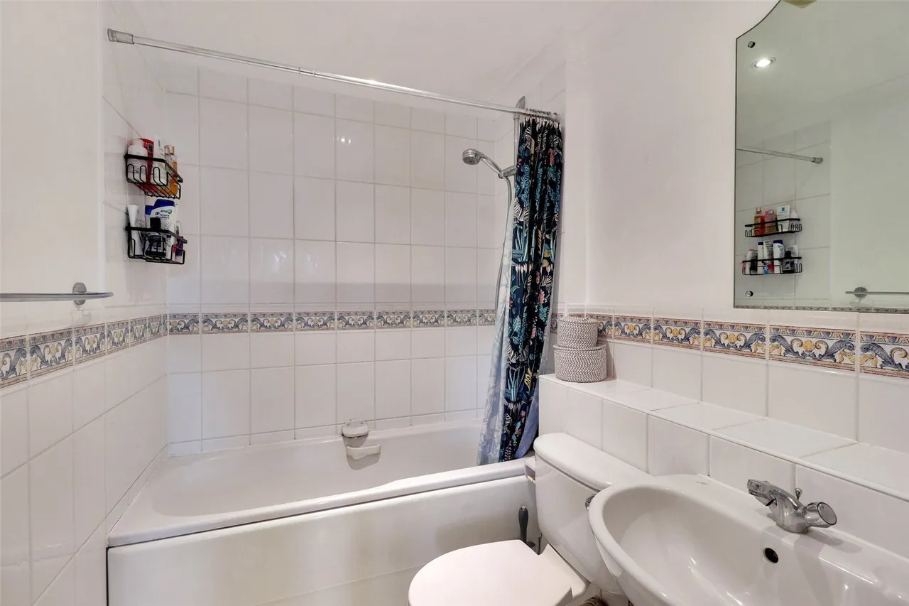 London Road, Westerham, TN16, photo 8