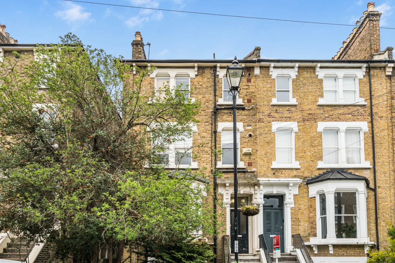 1 bed flat for sale — Tyrwhitt Road, Brockley, London, SE4