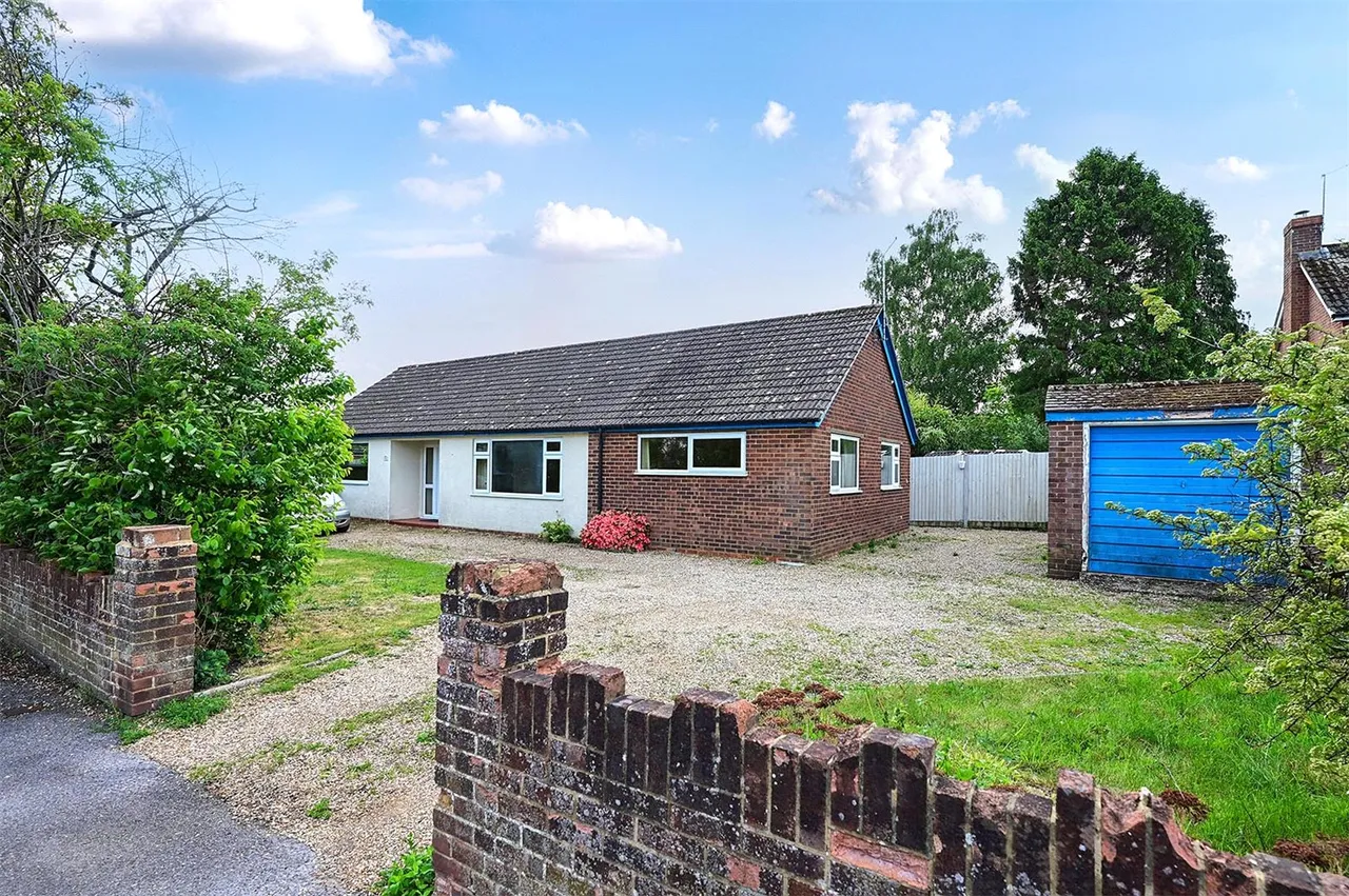 Pondtail Road, Fleet, GU51, photo 11