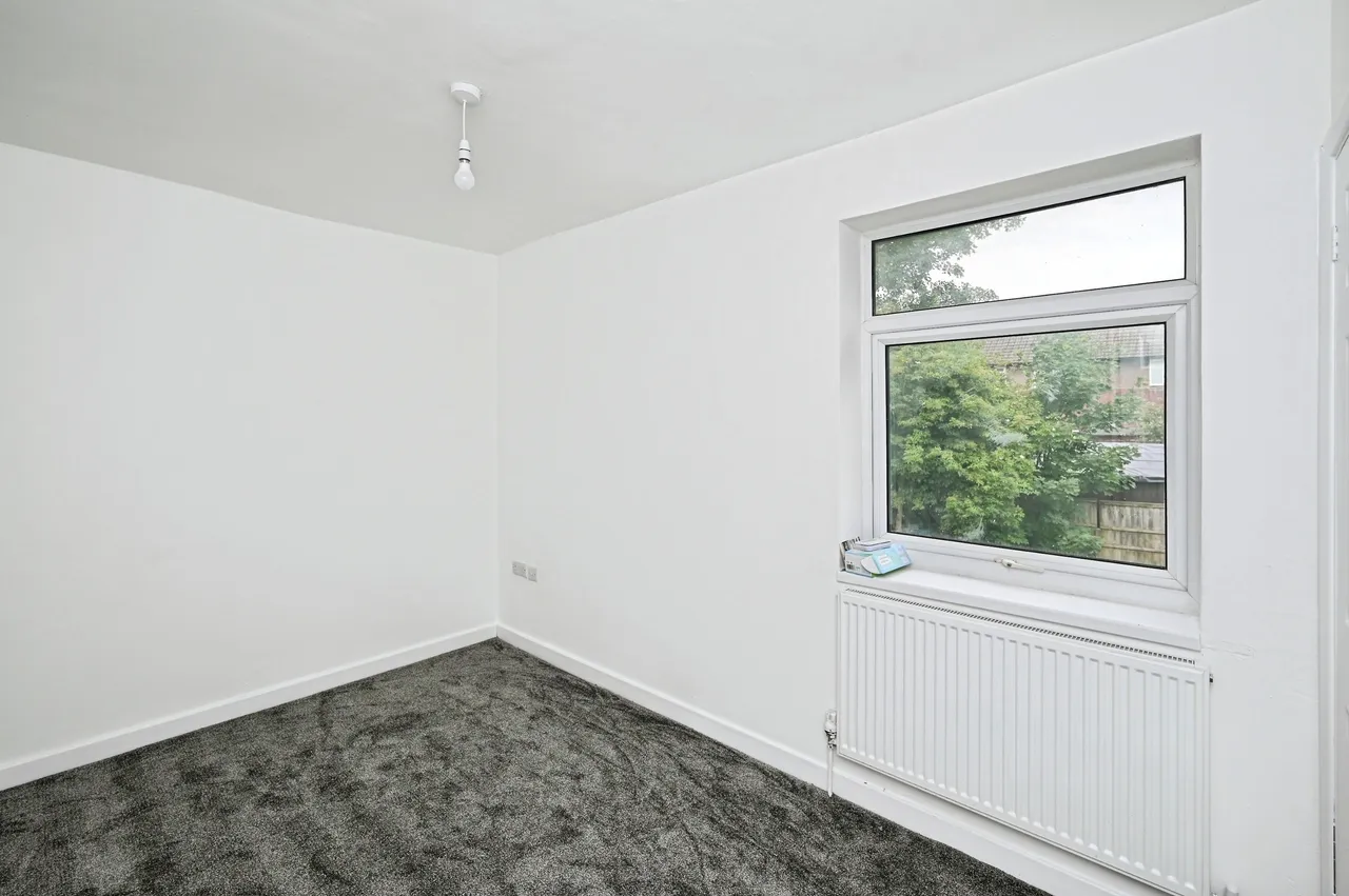 Devonshire Drive, Langwith, NG20, photo 8