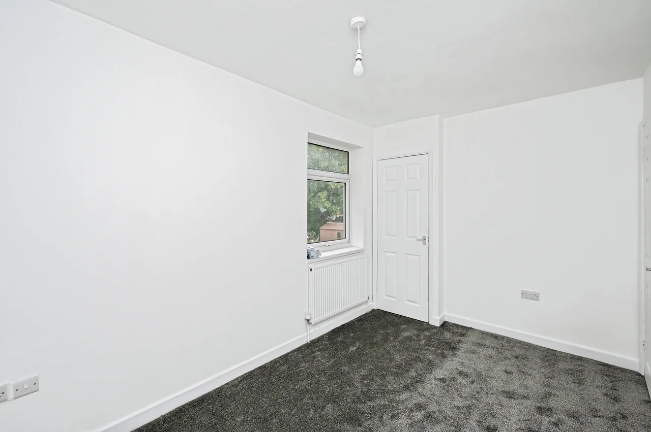 Devonshire Drive, Langwith, NG20, photo 11