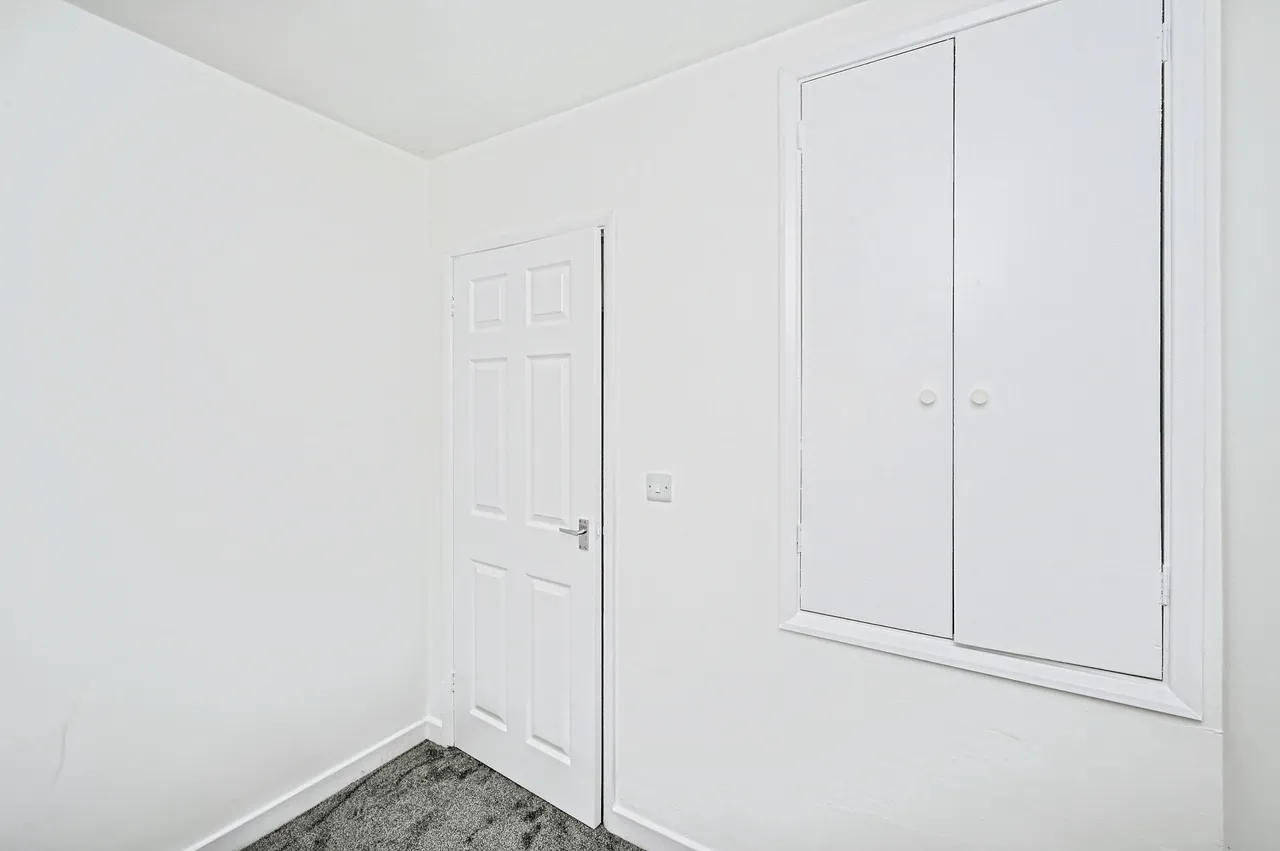 Devonshire Drive, Langwith, NG20, photo 10