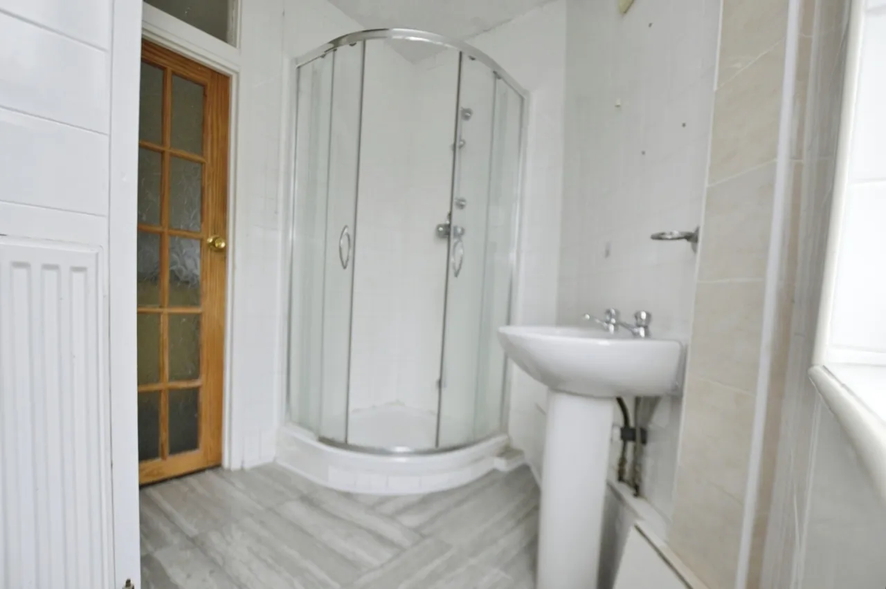 Kildare Road, London, E16, photo 16