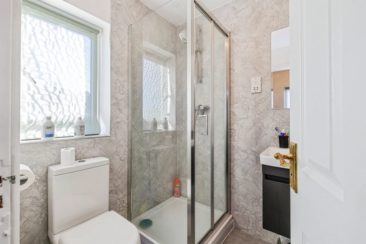 Newton Drive, Cherry Willingham, LN3, photo 11