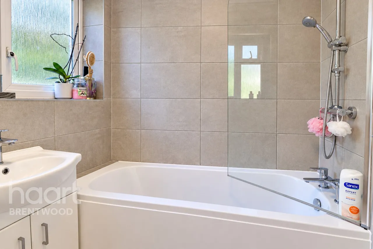 Cherry Avenue, Brentwood, CM13, photo 9
