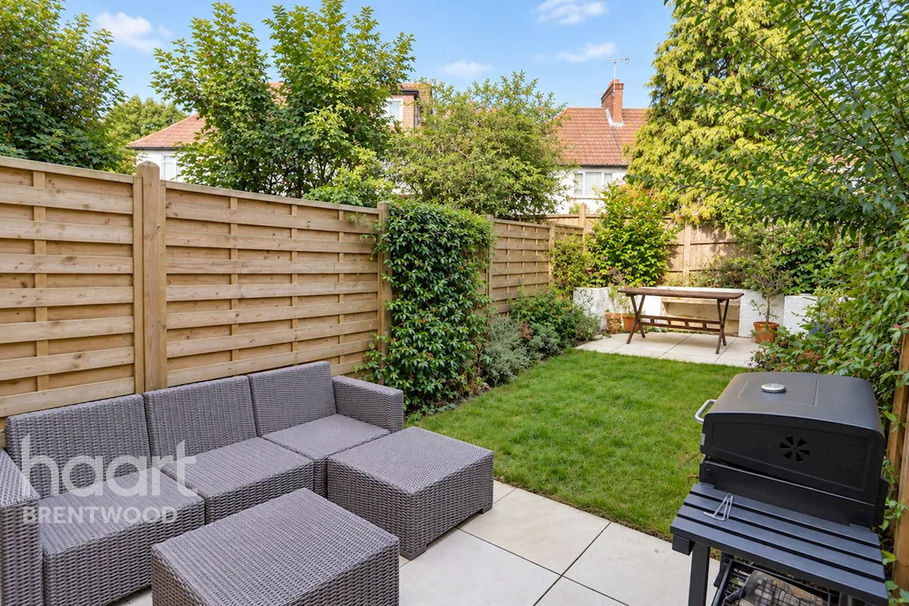 Cherry Avenue, Brentwood, CM13, photo 18
