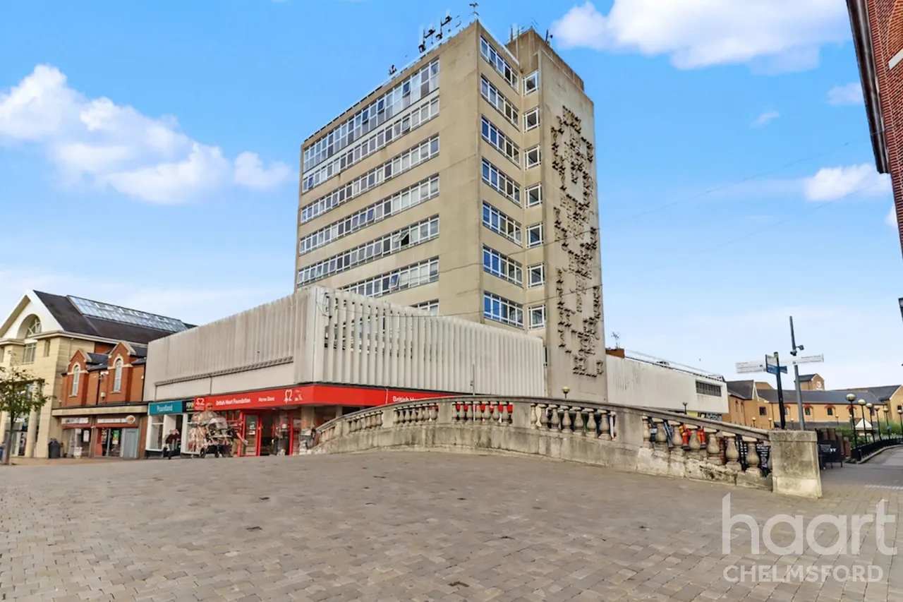 1 bed flat to rent, Meadow Walk, CM1