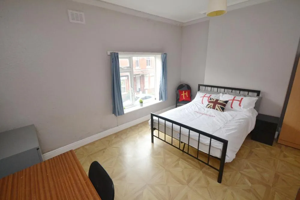 Landcross Road, Fallowfield, M14, photo 2