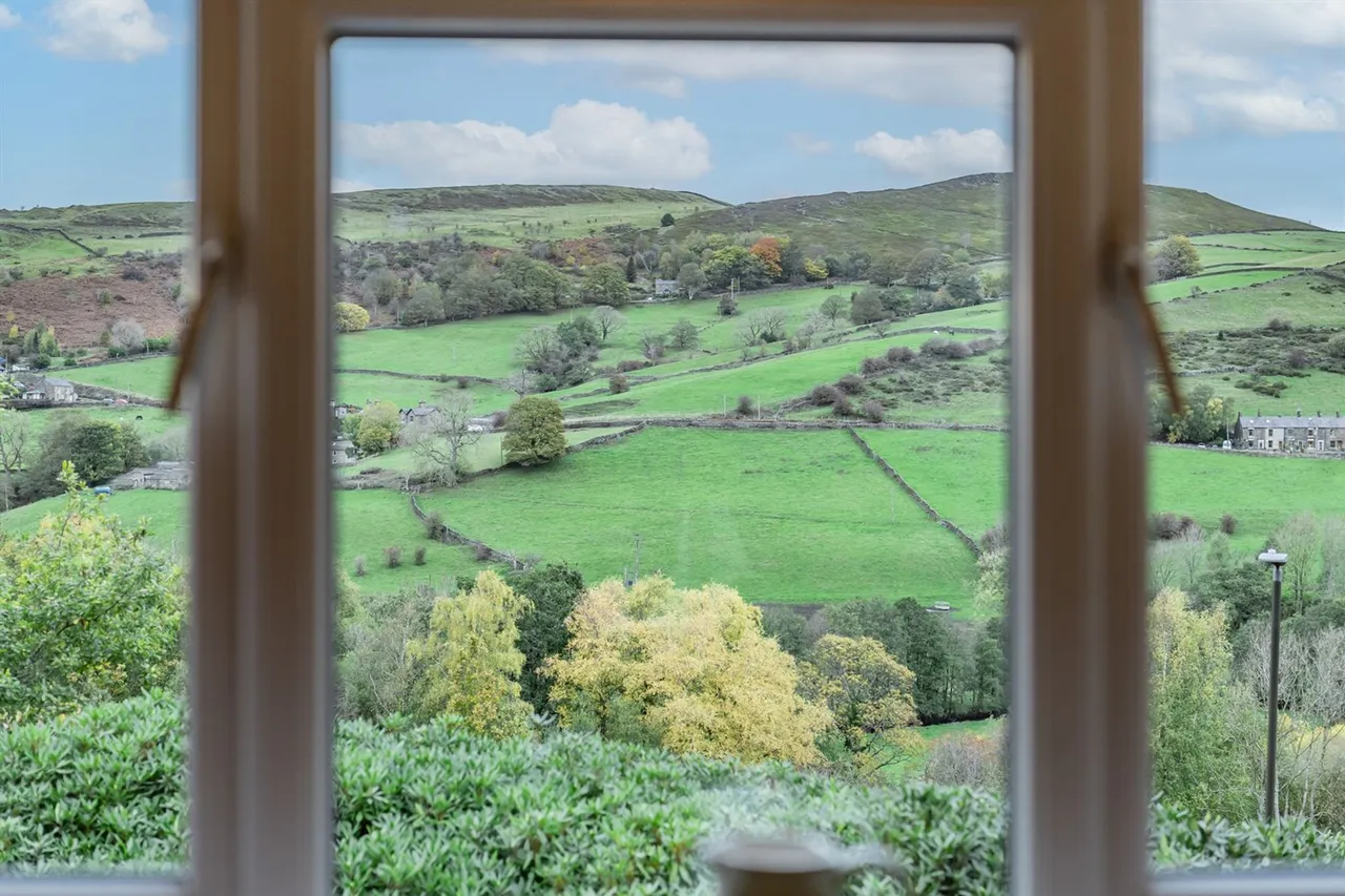 New Mills Road, High Peak, photo 18