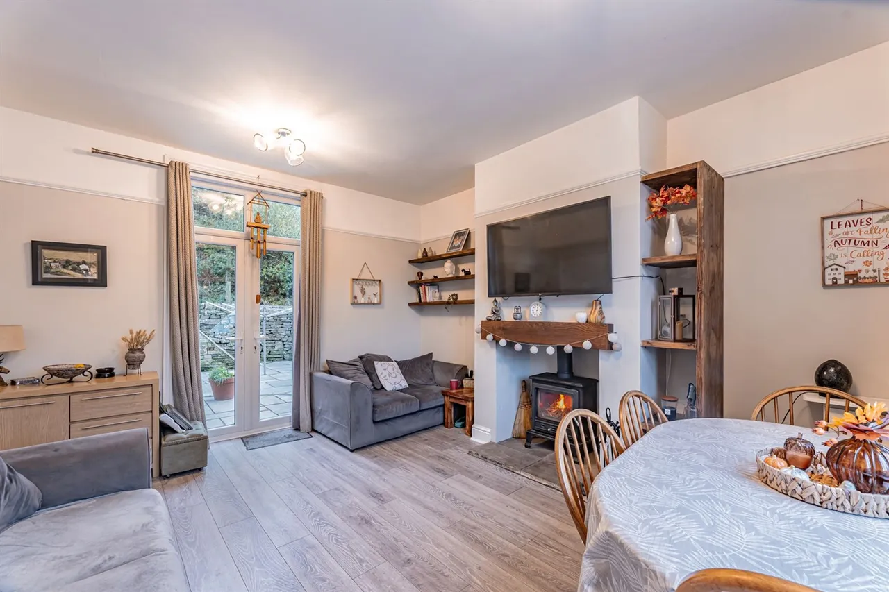 New Mills Road, High Peak, photo 8
