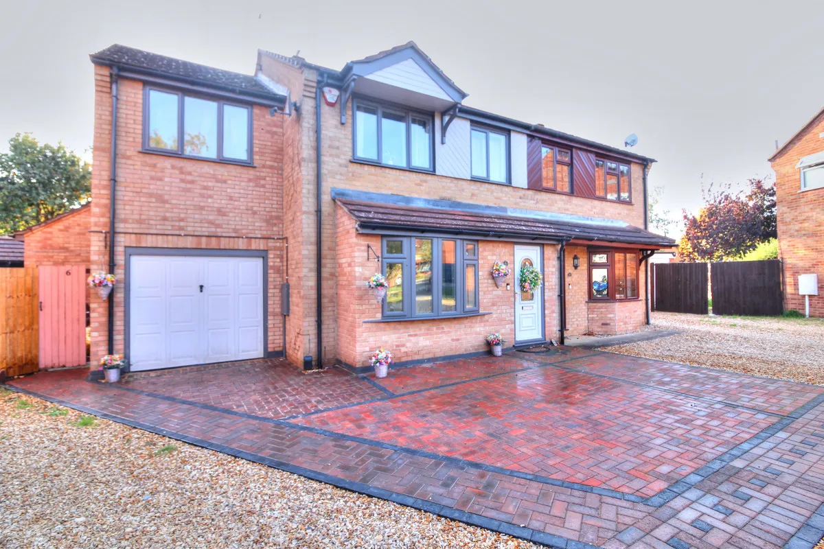 5 bed house for sale, Digby Close, Lincoln, LN6