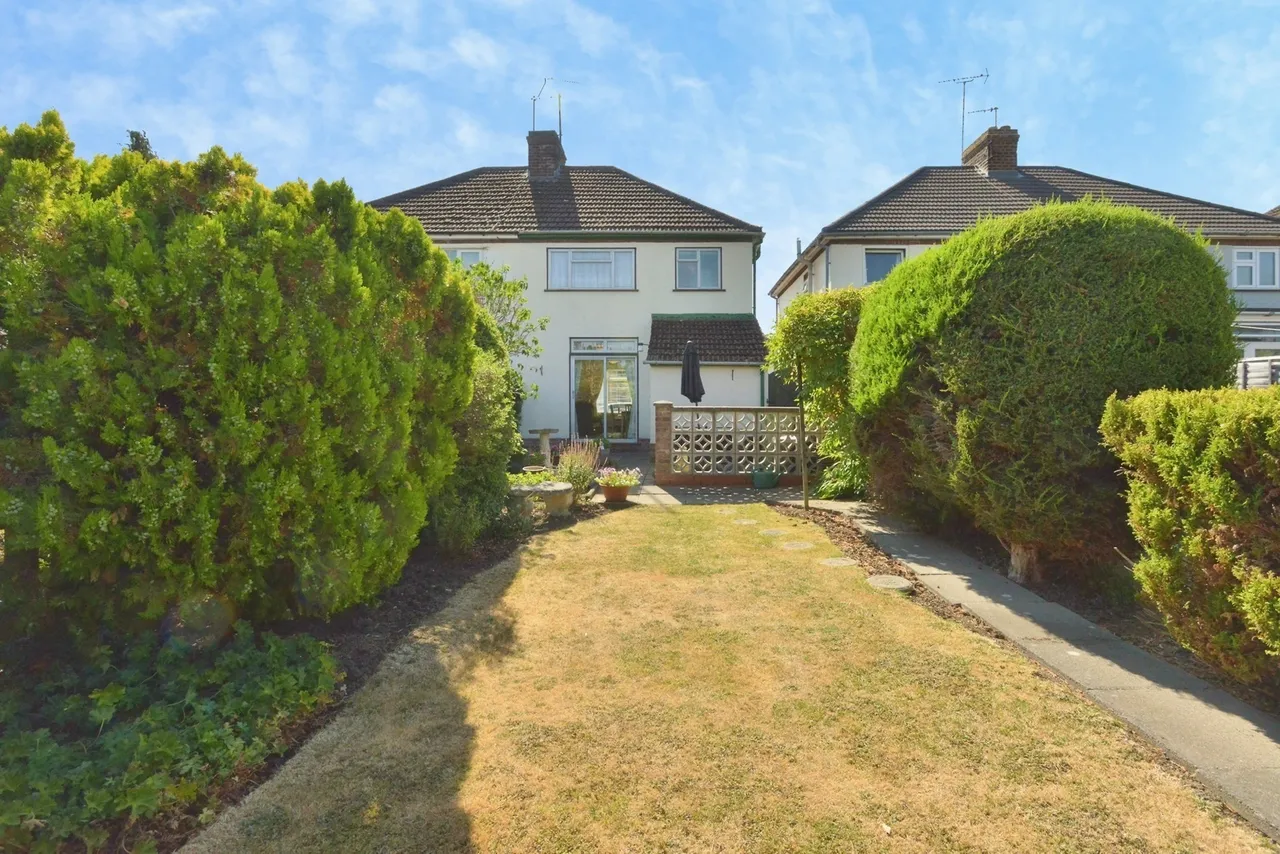 Gloucester Road, Wolverton, Milton Keynes, Buckinghamshire, MK12, photo 17