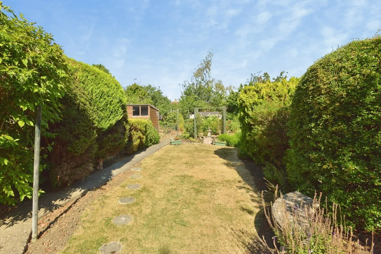 Gloucester Road, Wolverton, Milton Keynes, Buckinghamshire, MK12, photo 19