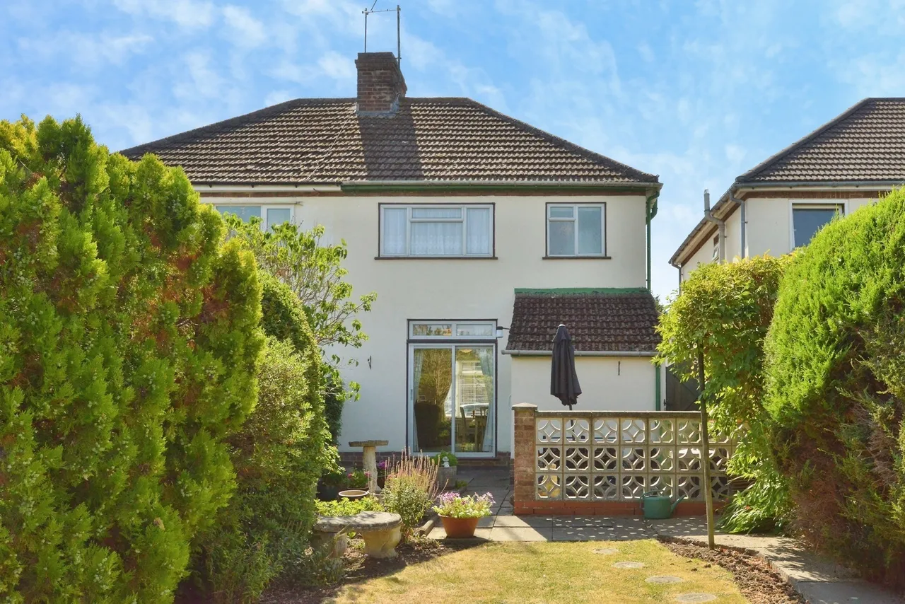 Gloucester Road, Wolverton, Milton Keynes, Buckinghamshire, MK12, photo 16