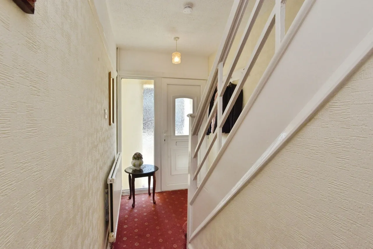 Gloucester Road, Wolverton, Milton Keynes, Buckinghamshire, MK12, photo 21
