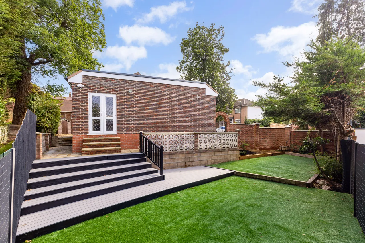 Fallowfield, Stanmore, HA7, photo 3