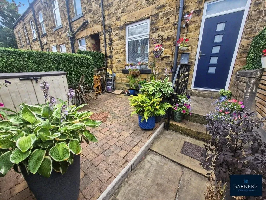 Bradford Road Birstall, Batley WF17 9NU, photo 13