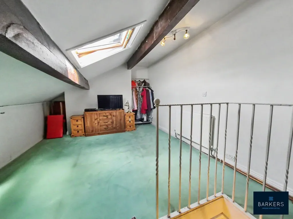 Bradford Road Birstall, Batley WF17 9NU, photo 12