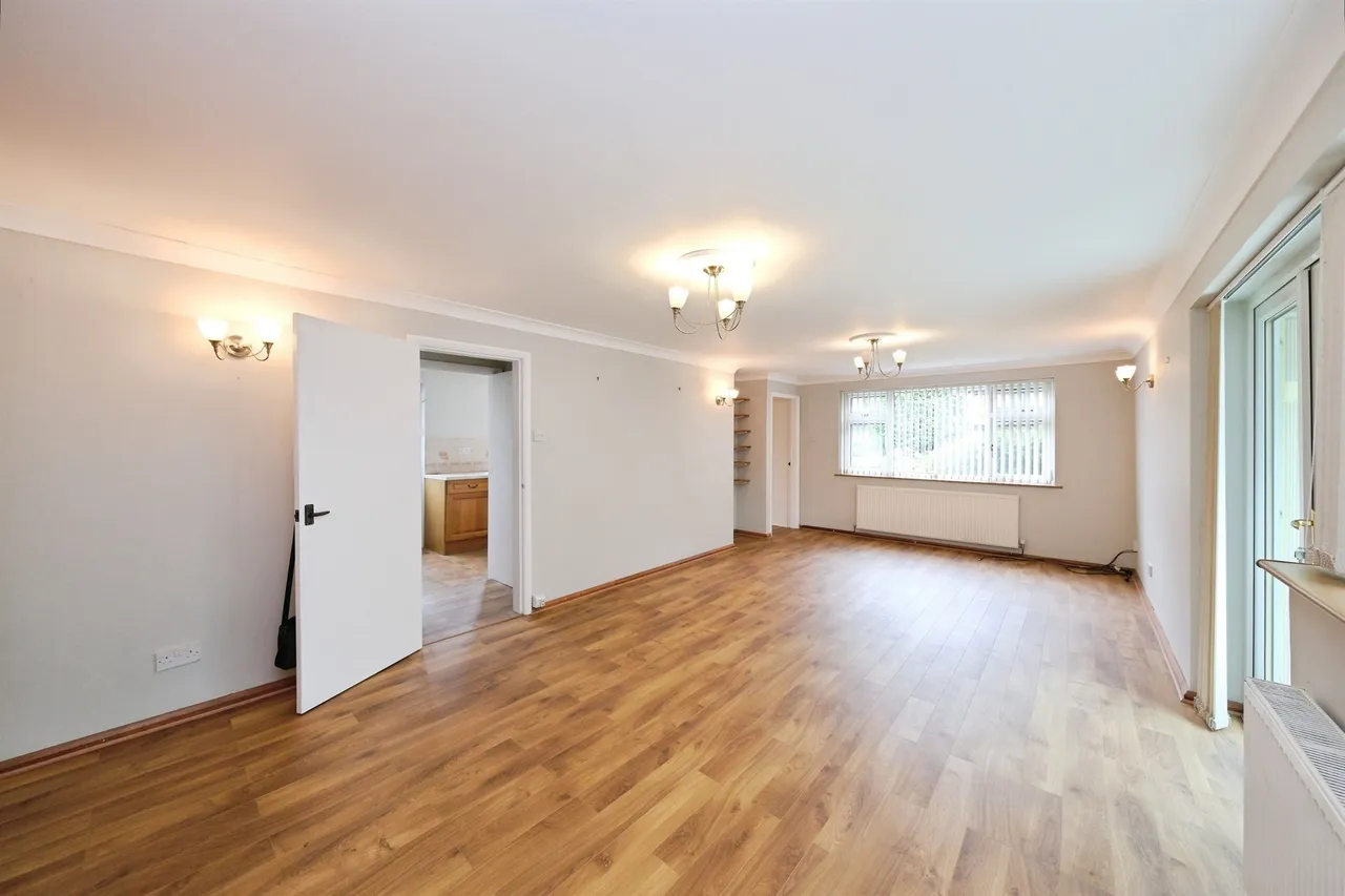 Askew Grove, Repton, DE65, photo 9