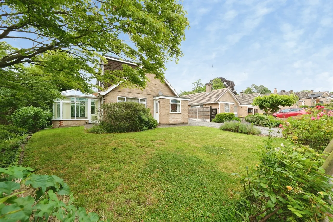 Askew Grove, Repton, DE65, photo 2