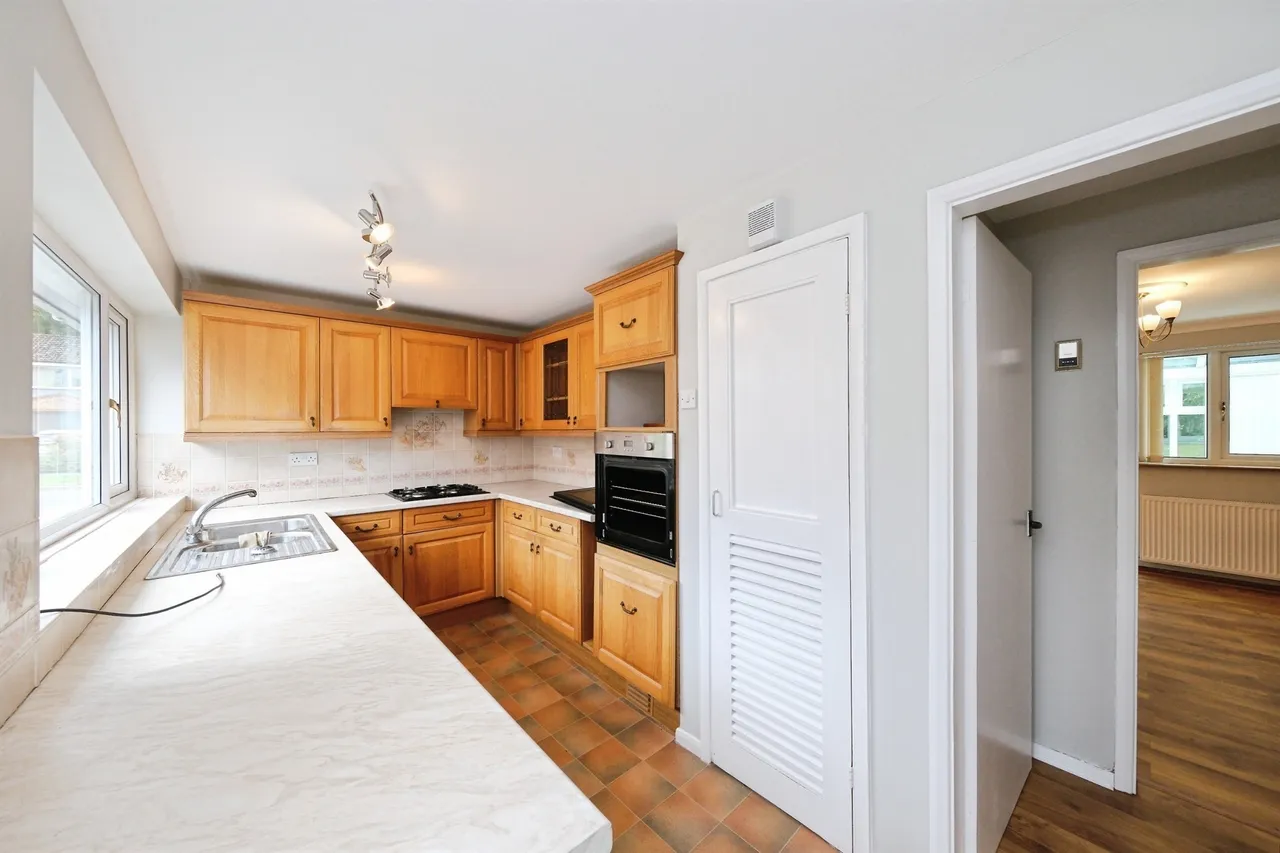 Askew Grove, Repton, DE65, photo 7