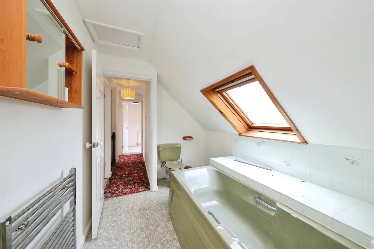 Askew Grove, Repton, DE65, photo 19