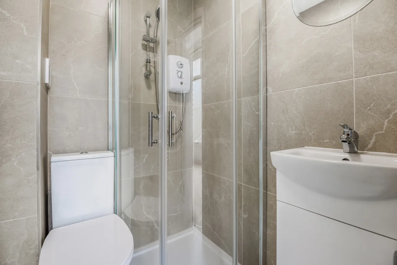Newington Green Road, London, N1, photo 13