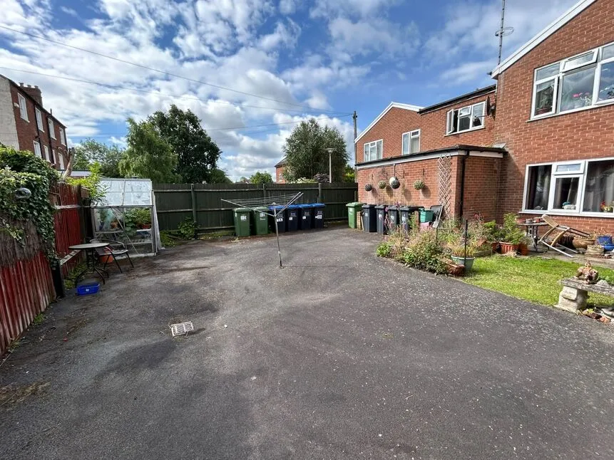 Whites Row, Kenilworth, CV8, photo 11