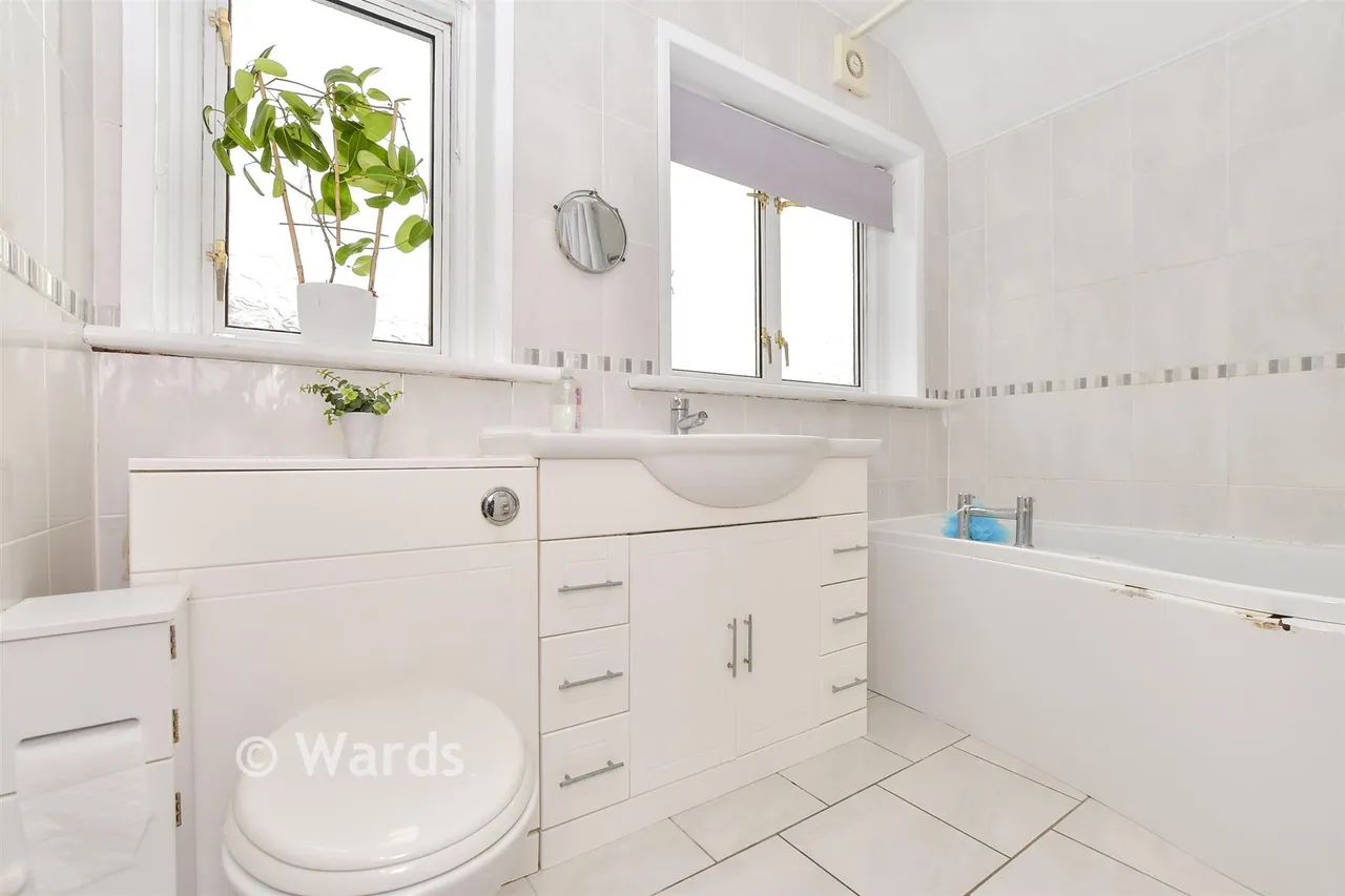 High View Avenue, Herne Bay, CT6, photo 13