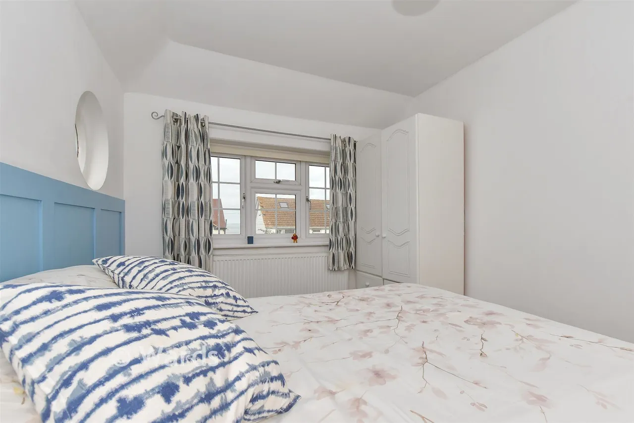 High View Avenue, Herne Bay, CT6, photo 9