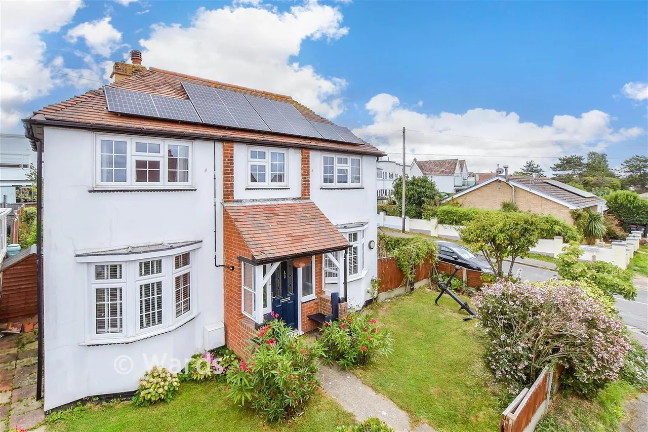 3 bed house for sale, High View Avenue, Herne Bay, CT6