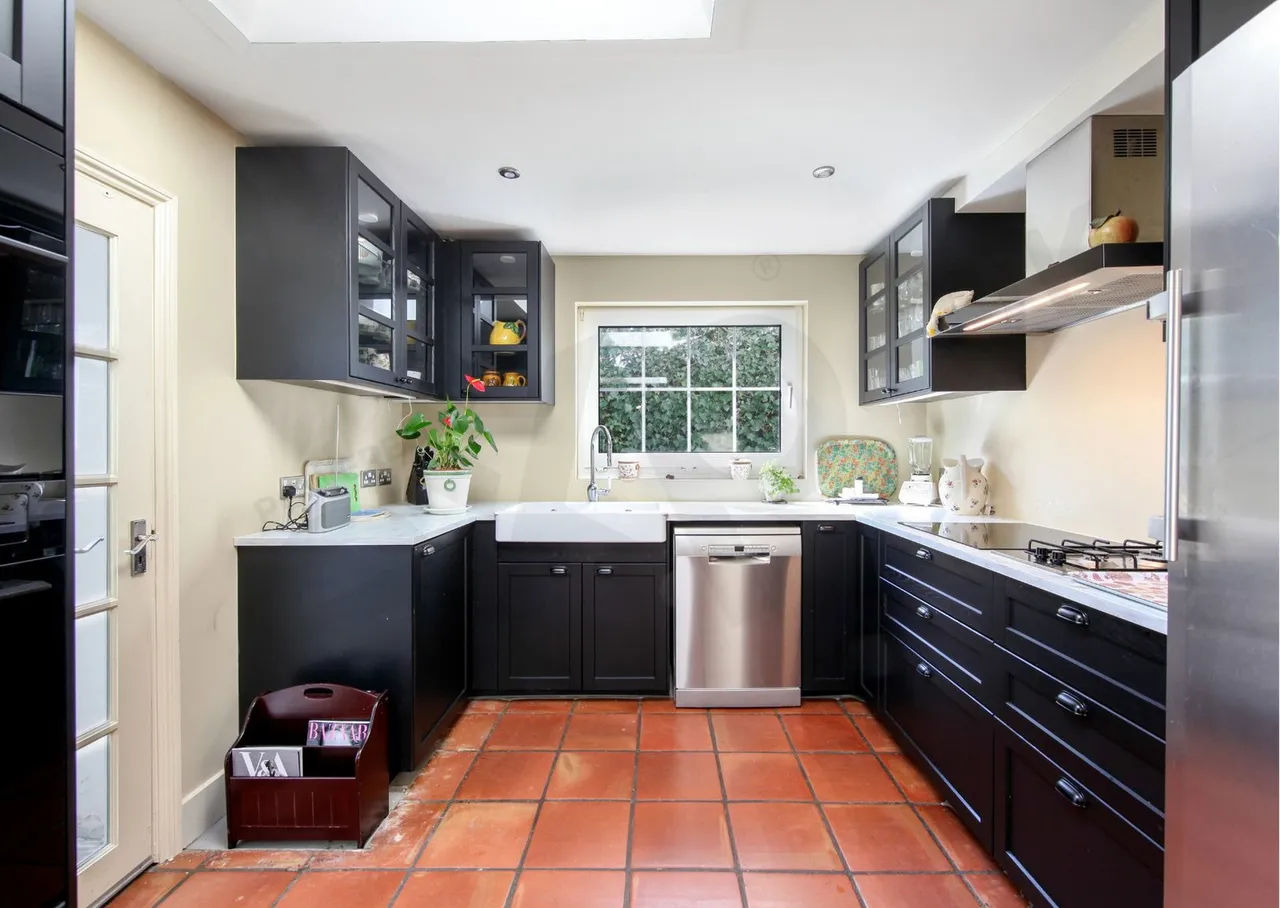 Fortis Green, East Finchley, Muswell Hill, London N2, photo 10