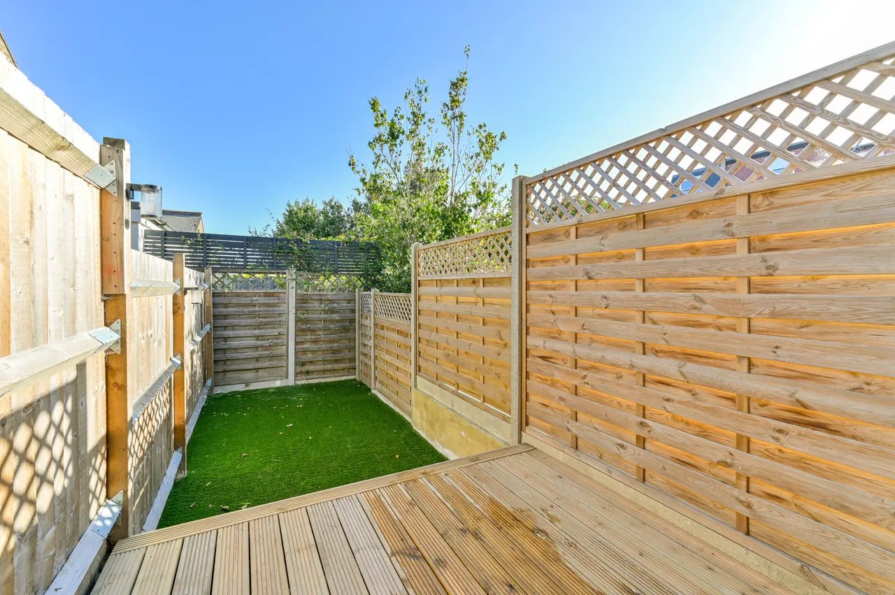 Top Floor, 83 Moyser Road, London, photo 9