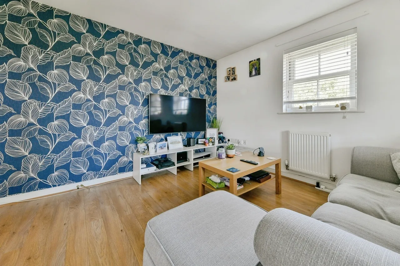 North Road, Hertford, Hertfordshire, SG14, photo 4